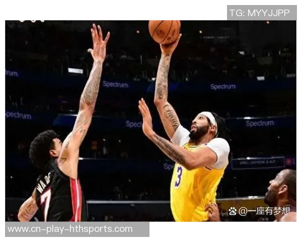 湖人对决热火精彩回顾2018年3月2日的激烈比赛瞬间分析